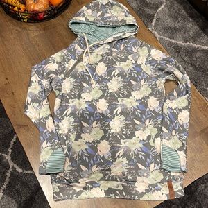 Ampersand Ave Doublehood ~ Now & Zen